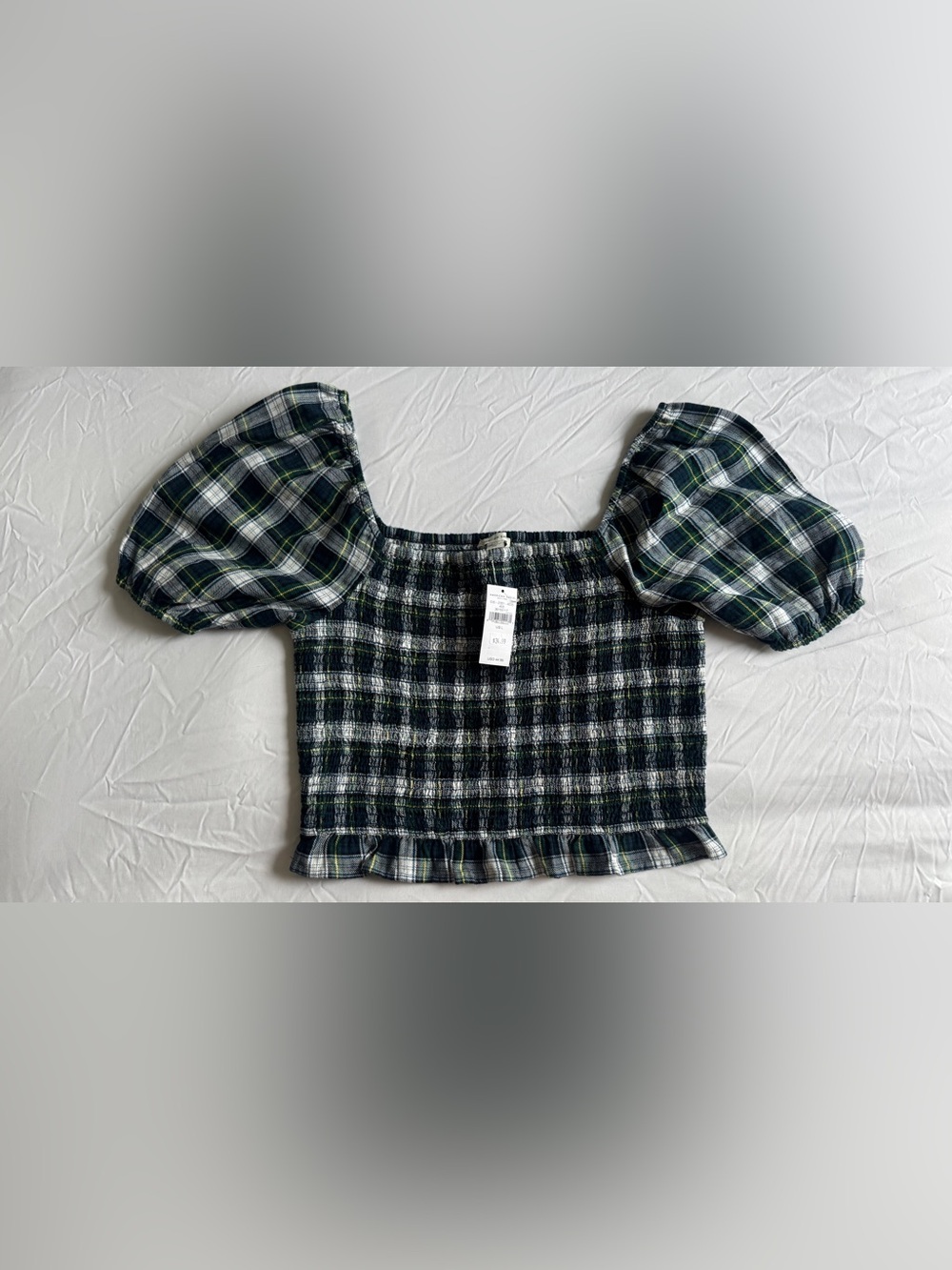 American Eagle Puff Sleeve Top